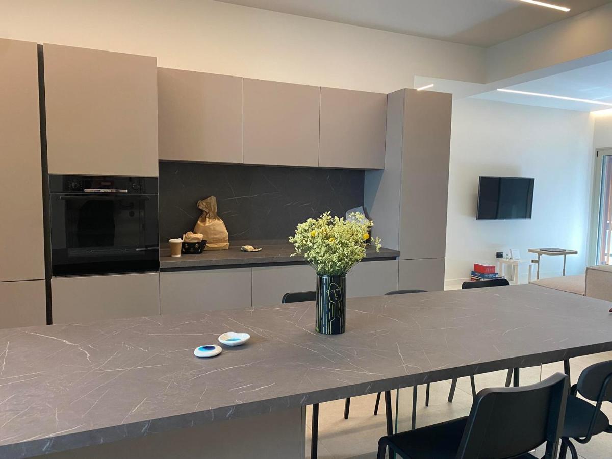 Sapfo Luxury Apartment 1 In Athene Buitenkant foto